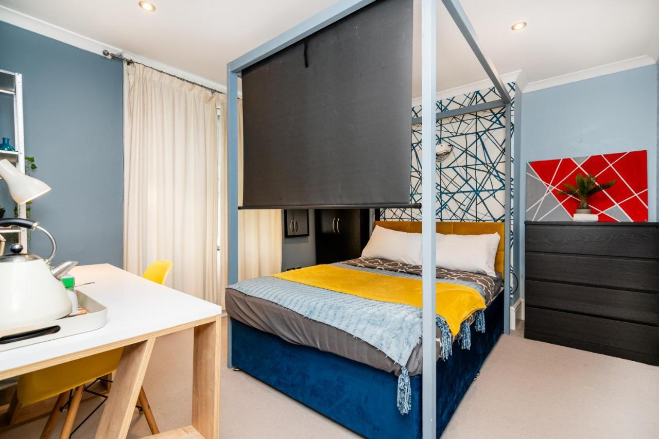 Double Room W/Projector & Garden Hot Tub London Luaran gambar
